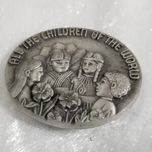 Vintage lid only pewter trinket box lid with earrings 1.1435